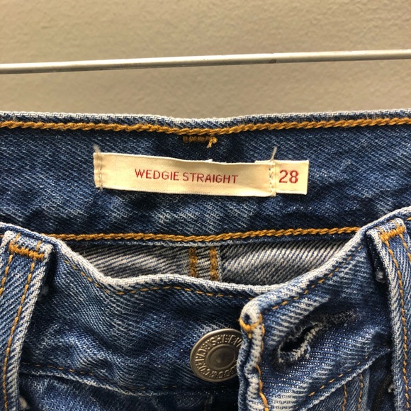 24.Levi’s Premium Wedgie Straight Jeans Sz 28✖️28 - Picture 7 of 13